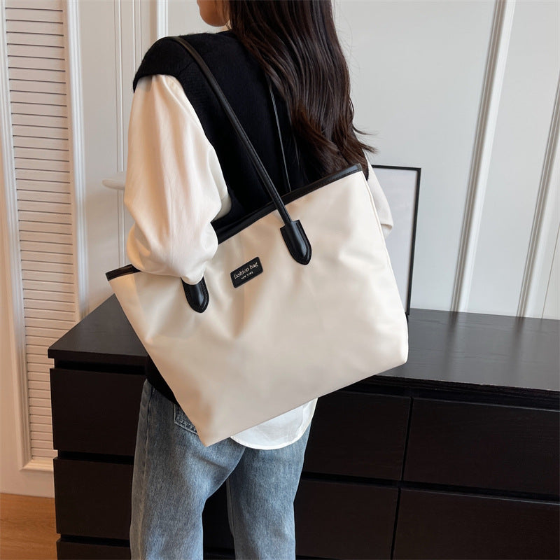 Large Capacity Women's Bag Versatile Commuter Shoulder Bag Waterproof