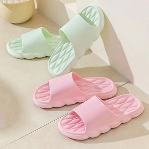 Fashion Men's Summer Ligtweight EVA Indoor Home Sandals Slippers Shoes Men Slippers Outdoor Students Women Comfortable Slides