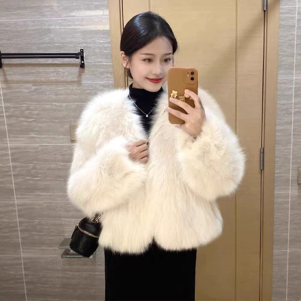 Fuzzy Short V-neck Coat